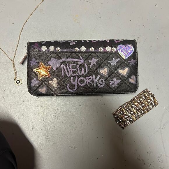 Black Upcycled Custom Quilted Graffiti Zippi Walley - Picture 1 of 3